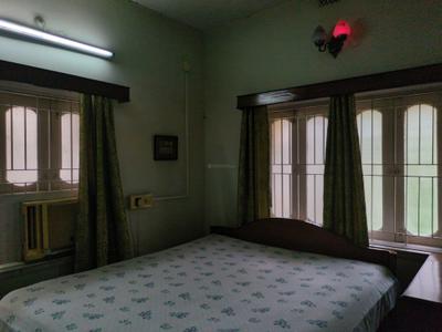Bedroom Image of 3400 Sq.ft 6 BHK Independent House for sale in Birati Kolkata for Rs. 22000000