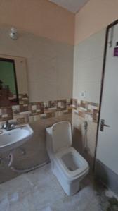 Image of 1450 Sq.ft 3 BHK Apartment / Flat for rent in Salora Vihar, Sector 62, Noida for Rs. 41000