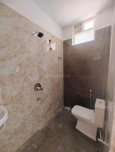 Image of 2100 Sq.ft 3 BHK Apartment / Flat for sale in Pedda Waltair, Visakhapatnam for Rs. 18000000