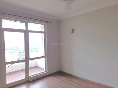 Bedroom Image of 1800 Sq.ft 3 BHK Apartment / Flat for sale in Raheja Vedaanta, Sector 108 Gurgaon for Rs. 16200000
