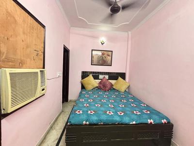 Bedroom Image of 420 Sq.ft 1 BHK Builder Floor for rent in Sector 24 Rohini New Delhi for Rs. 13000
