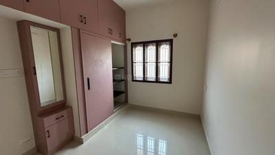 Bedroom Image of 1350 Sq.ft 3 BHK Builder Floor for rent in Siddhartha Sunny Vistaa 2, Marasandiram Hosur for Rs. 22000