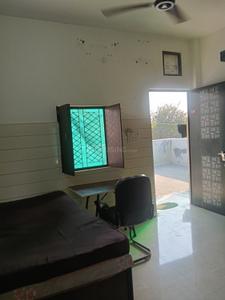 Hall Image of 350 Sq.ft 1 RK Builder Floor for rent in Mukherjee Nagar New Delhi for Rs. 12000