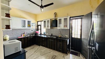 Kitchen Image of 2000 Sq.ft 2 BHK Builder Floor for rent in Channi Himmat Jammu for Rs. 25000