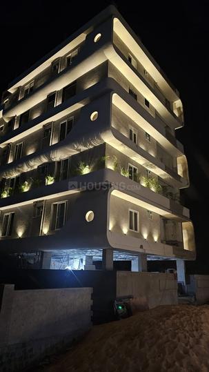 Beverley hills Main Image 1