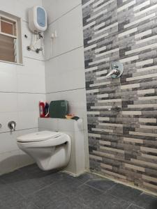 Bathroom Image of 976 Sq.ft 2 BHK Apartment / Flat for sale in Sevasi Vadodara for Rs. 3300000