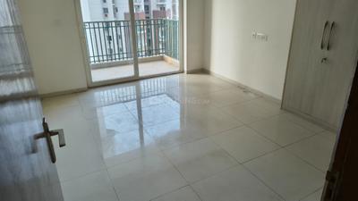 Bedroom Image of 2275 Sq.ft 3 BHK Apartment / Flat for rent in Sunworld Arista, Sector 168 Noida for Rs. 48000