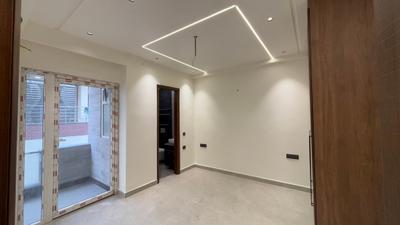 Bedroom Image of 1900 Sq.ft 4 BHK Apartment / Flat for sale in Sector 4 Rohini New Delhi for Rs. 16500000