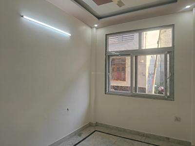 Bedroom Image of 1100 Sq.ft 2 BHK Builder Floor for sale in Vasundhara Ghaziabad for Rs. 6775000