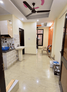 Hall Image of 510 Sq.ft 1.5 BHK Builder Floor for rent in Krishna Nagar New Delhi for Rs. 12500