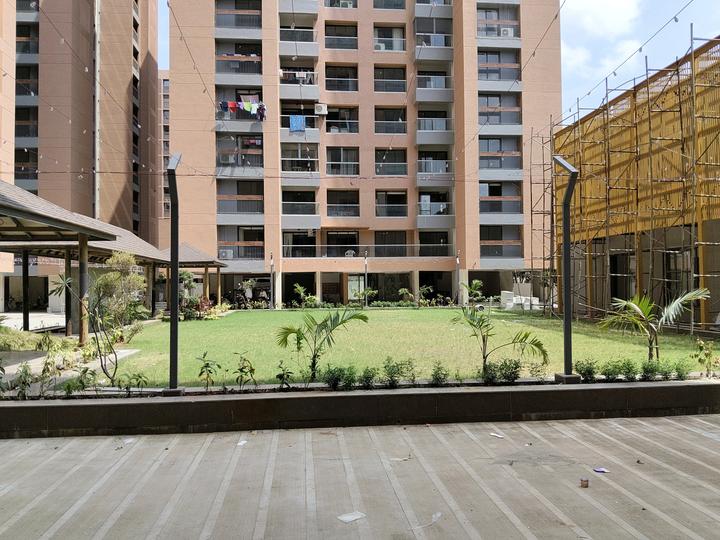Divyajyot Sarang Lakeview Main Image 1