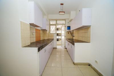 Kitchen Image of 1575 Sq.ft 3 BHK Apartment / Flat for sale in Ajnara Gen X, Crossings Republik Ghaziabad for Rs. 10000000