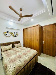 Bedroom Image of 540 Sq.ft 1 BHK Builder Floor for rent in Rajouri Garden New Delhi for Rs. 20000