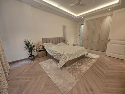 Bedroom Image of 4300 Sq.ft 3 BHK Builder Floor for rent in Anand Niketan New Delhi for Rs. 645000