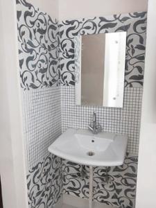 Image of 700 Sq.ft 1 BHK Builder Floor for rent in Sector 69, Gurgaon for Rs. 21999
