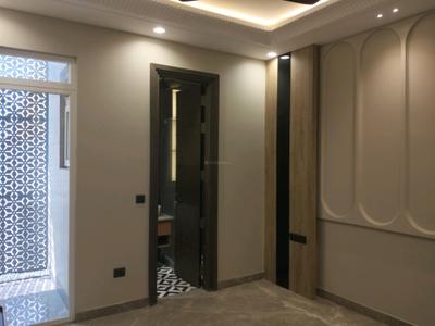 Bedroom Image of 1350 Sq.ft 3 BHK Builder Floor for sale in Paschim Vihar New Delhi for Rs. 28000000
