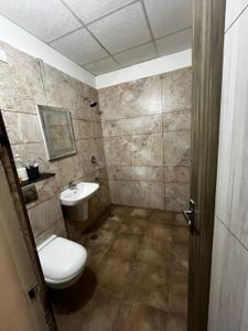 Bathroom Image of 1380 Sq.ft 3 BHK Apartment / Flat for sale in Bhabat Zirakpur for Rs. 7500000