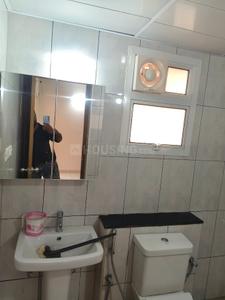 Bathroom Image of 999 Sq.ft 2 BHK Apartment / Flat for rent in Prestige Finsbury Park, Gummanahalli Bengaluru for Rs. 25000