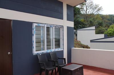 Balcony Image of 760 Sq.ft 1 BHK Independent House for sale in Yercaud Salem for Rs. 12500000
