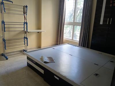 Bedroom Image of 750 Sq.ft 2 BHK Apartment / Flat for sale in Lodha Amara Tower 1 To 5 And 7 To 19, Thane West Thane for Rs. 10500000