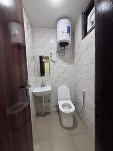 Image of 800 Sq.ft 2 BHK Independent House for rent in DLF Phase 3, Gurgaon for Rs. 32000