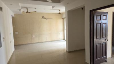 Living Room Image of 1261 Sq.ft 3 BHK Apartment / Flat for rent in Prateek Grand City, Siddharth Vihar Ghaziabad for Rs. 33000