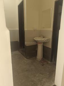 Bathroom Image of 1500 Sq.ft 1 BHK Builder Floor for rent in Scheme No 114 Indore for Rs. 15000