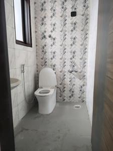 Common Bathroom Image of 550 Sq.ft 1 BHK Apartment / Flat for sale in Neb Sarai New Delhi for Rs. 2500000