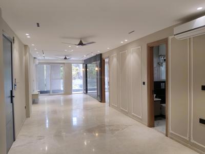 Living Room Image of 4800 Sq.ft 4 BHK Builder Floor for rent in DLF Independent Floors, DLF Phase 3 Gurgaon for Rs. 80000