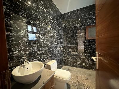 Bedroom Image of 4000 Sq.ft 5 BHK Villa for sale in Metro Kings Court, Utrathiya Zirakpur for Rs. 14500000