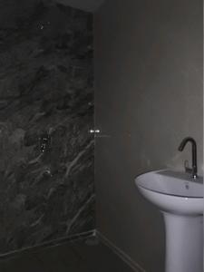 Common Bathroom Image of 1050 Sq.ft 2 BHK Apartment / Flat for sale in Vihaan Wardania, Noida Extension Greater Noida for Rs. 5150000