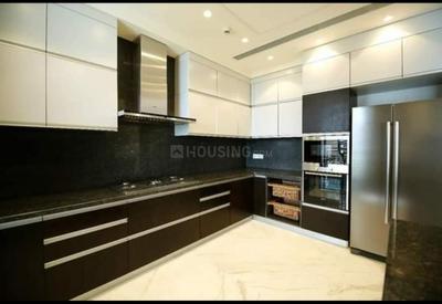 Kitchen Image of 1700 Sq.ft 3 BHK Builder Floor for rent in Sector 17 Faridabad for Rs. 30000