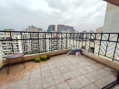 Balcony Image of 1550 Sq.ft 3 BHK Apartment / Flat for sale in Magarpatta Roystonea, Magarpatta City Pune for Rs. 27000000