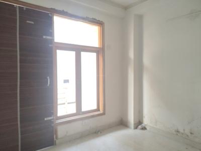 Bedroom Image of 700 Sq.ft 2 BHK Apartment / Flat for sale in Sangam Vihar New Delhi for Rs. 4000000