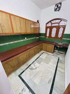 Kitchen Image of 3500 Sq.ft 2.5 BHK Independent House for rent in Indira Nagar Lucknow for Rs. 25000