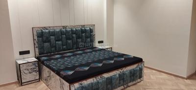 Bedroom Image of 2500 Sq.ft 3 BHK Builder Floor for rent in DLF Phase 2, DLF Phase 2 Gurgaon for Rs. 80000