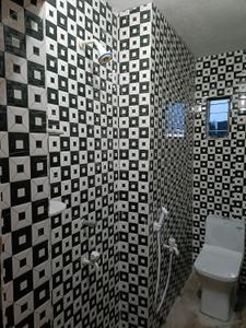 Image of 450 Sq.ft 1 BHK Independent House for rent in Chinar Park, Kolkata for Rs. 7500