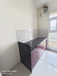 Kitchen Image of 700 Sq.ft 1 BHK Apartment / Flat for rent in Ashar Arize, Kalwa Thane for Rs. 28000