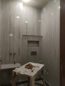 Common Bathroom Image of 1100 Sq.ft 3 BHK Builder Floor for sale in Sector 22 Rohini New Delhi for Rs. 11200000