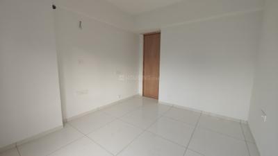 Bedroom Image of 3067 Sq.ft 4 BHK Apartment / Flat for sale in Shrinivas Luxuria 2, Bhadaj Ahmedabad for Rs. 18900000