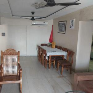 Living Room Image of 1000 Sq.ft 2 BHK Apartment / Flat for rent in Sumer Park, Mazgaon Mumbai for Rs. 130000