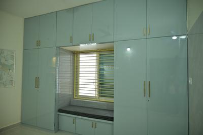 Bedroom Image of 2000 Sq.ft 4 BHK Apartment / Flat for rent in Patrapada Bhubaneswar for Rs. 25000