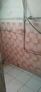 Bathroom Image of 600 Sq.ft 1 BHK Apartment / Flat for rent in Kothrud Pune for Rs. 18000