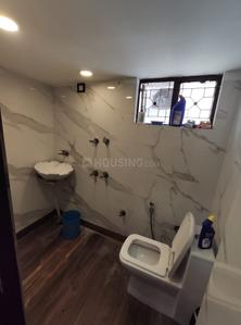 Bathroom Image of 910 Sq.ft 3 BHK Apartment / Flat for sale in Janakpuri New Delhi for Rs. 13000000
