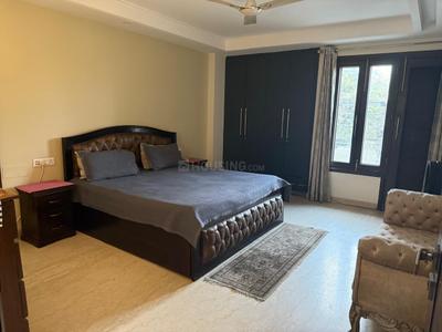 Bedroom Image of 2700 Sq.ft 4 BHK Builder Floor for sale in Sukhdev Vihar New Delhi for Rs. 69000000