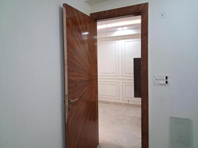 Bedroom Image of 1650 Sq.ft 3.5 BHK Apartment / Flat for sale in DM Infra, Sector 104 Noida for Rs. 7500000