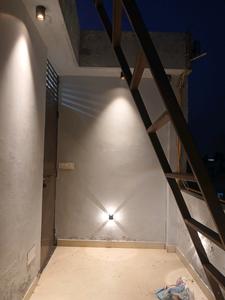 Terrace Image of 800 Sq.ft 1 BHK Builder Floor for sale in  Shalimar Bagh BH West Block RWA, Shalimar Bagh New Delhi for Rs. 6500000