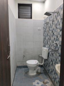 Common Bathroom Image of 750 Sq.ft 2 BHK Apartment / Flat for sale in CI Golf City, Kambakshpur Noida for Rs. 3087300
