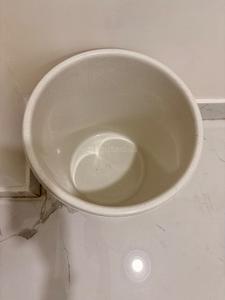 Bathroom Image of 300 Sq.ft 1 RK Studio for rent in Vasant Kunj New Delhi for Rs. 8000