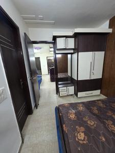 Bedroom Image of 1000 Sq.ft 2 BHK Builder Floor for rent in Ramesh Nagar New Delhi for Rs. 26000